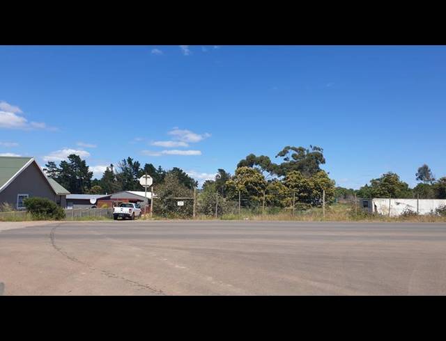 LAND FOR SALE IN ALBERTINIA